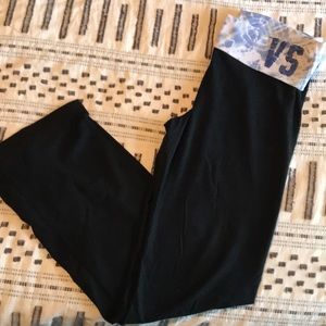 VS Bootcut Yoga Pants